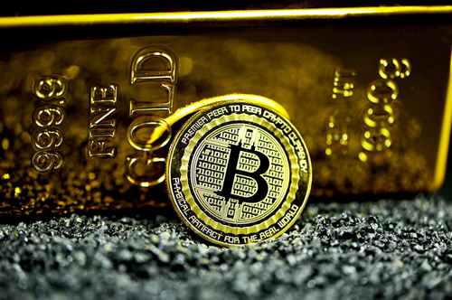 BTC Analyst: Bitcoin is Decentralized Gold, it Removes Gold’s Failures