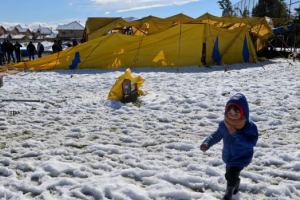 Чили завалило снегом, а Европу плющит от жары 