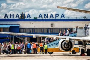 Новый аэропорт в Анапе работает на солнечных батареях