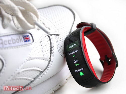 Обзор фитнес-браслета Samsung Gear Fit 2 Pro: самый спортивный
