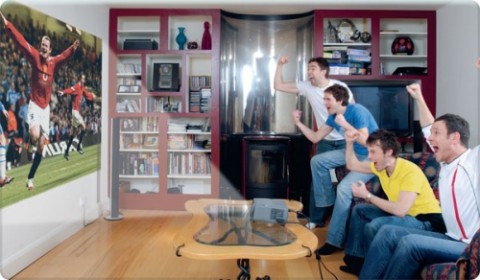 Проекторы Ricoh заменят дорогой телевизор