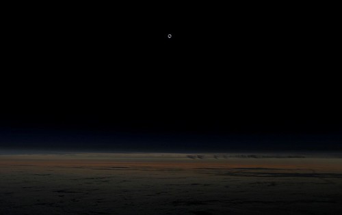 Солнечное затмение с борта Alaska Airlines Фото: REUTERS