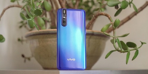 Vivo V15 Pro смартфон года