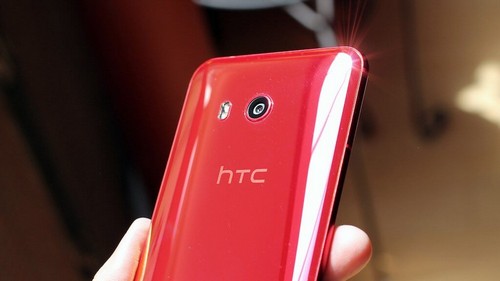 HTC анонсировала создание блокчейн-смартфона. Вероятна оплата криптой