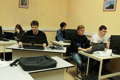 Участники хакатона Unity3D. Фото: Людмила Асякина.