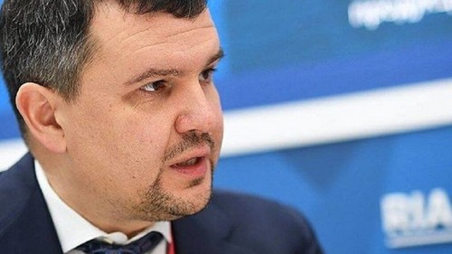 Вице-премьер Максим Акимов: повсеместное распространение блокчейна излишне